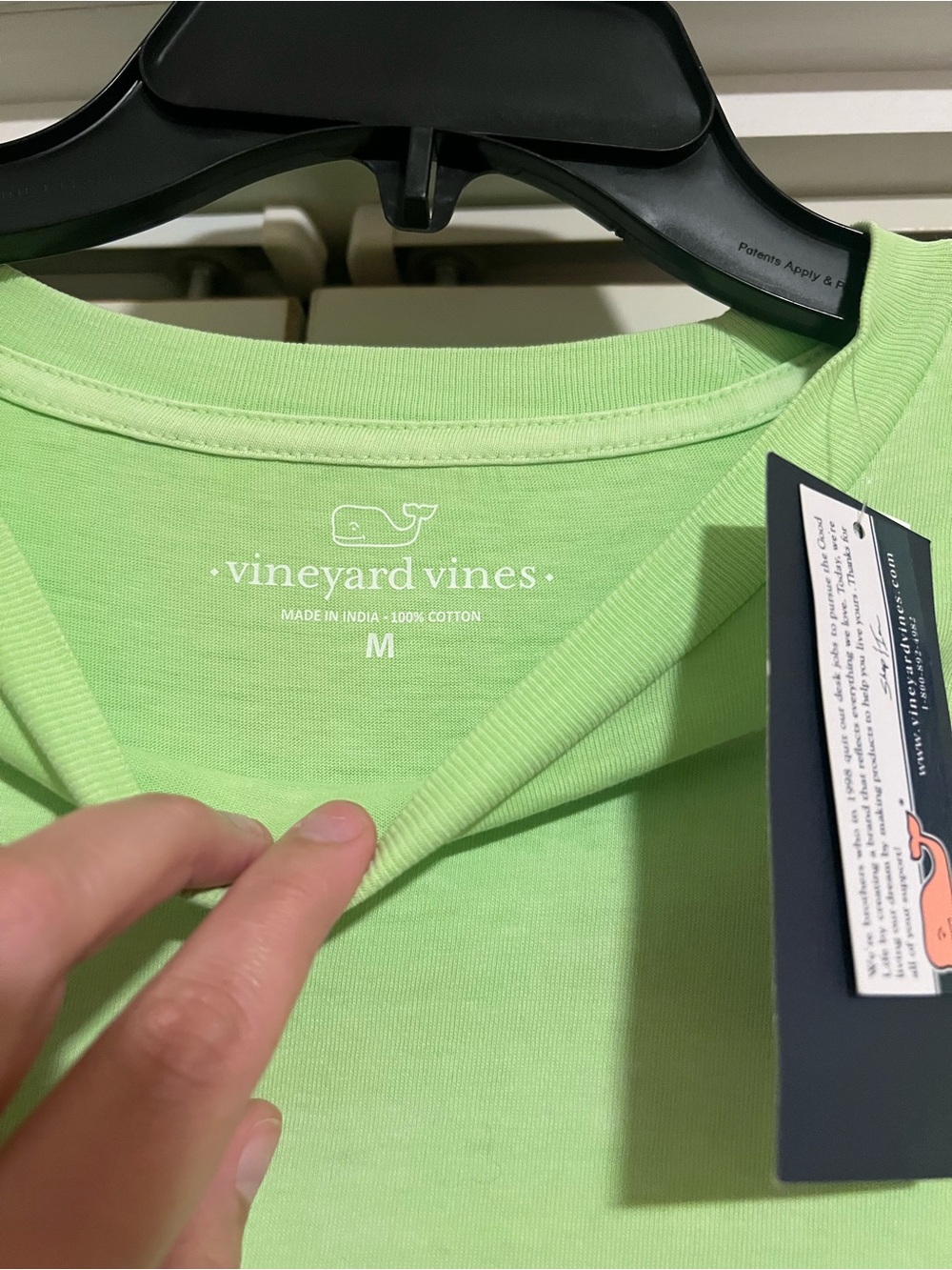 Vineyard Vines Tshirt - Picture 2 of 3